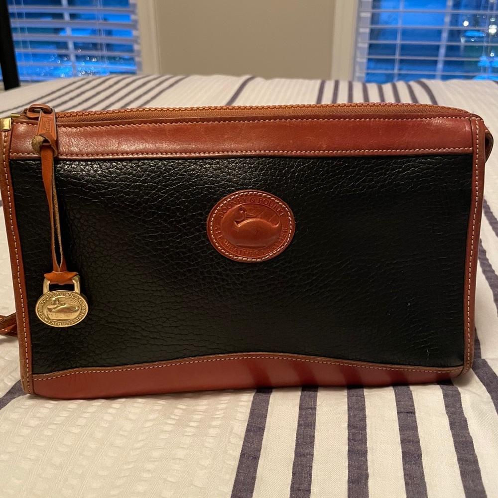 Vintage Dooney & Bourke Crossbody Bag